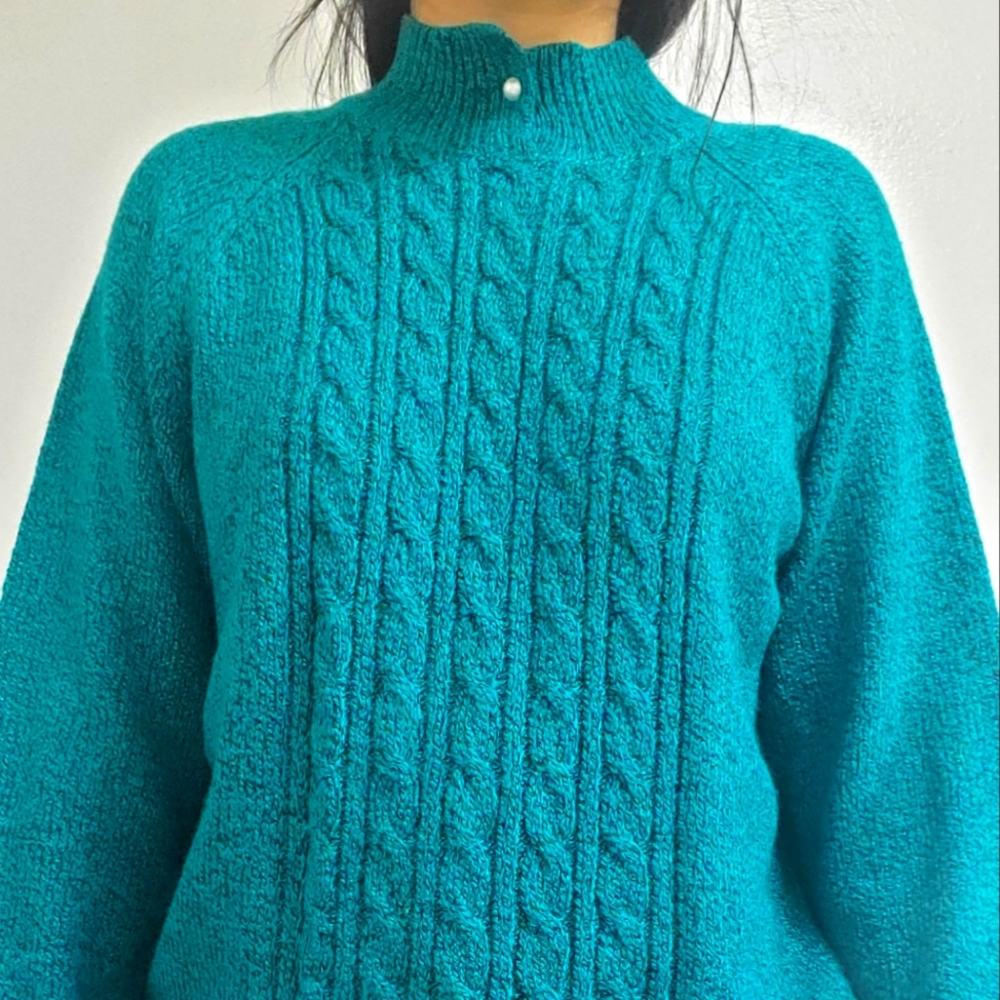 Vintage 90s sweater
